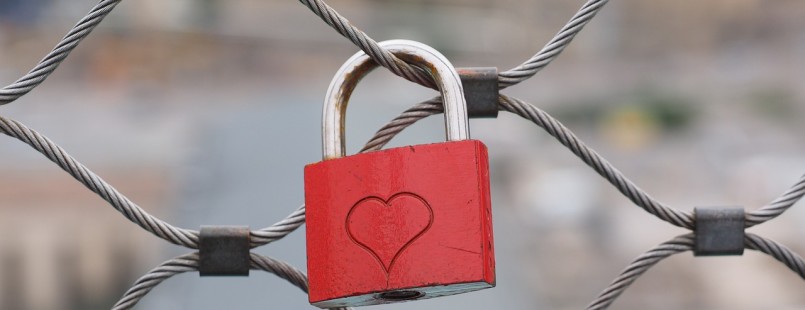 heart padlock