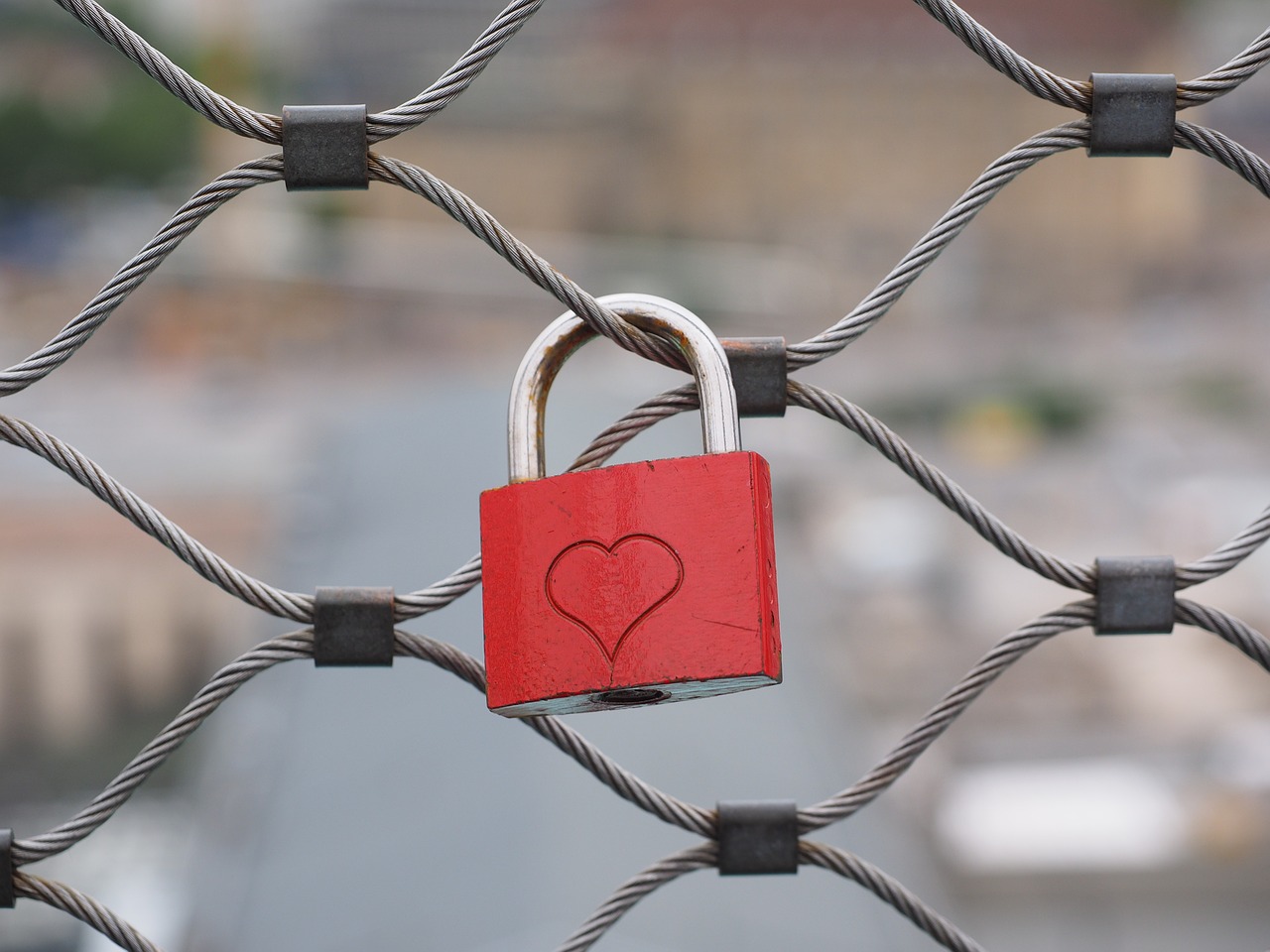 Valentine's Day: Go Dutch & Go For It | Urban Social