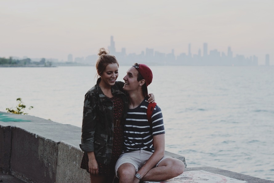 Signs he likes you - what body language to look out for