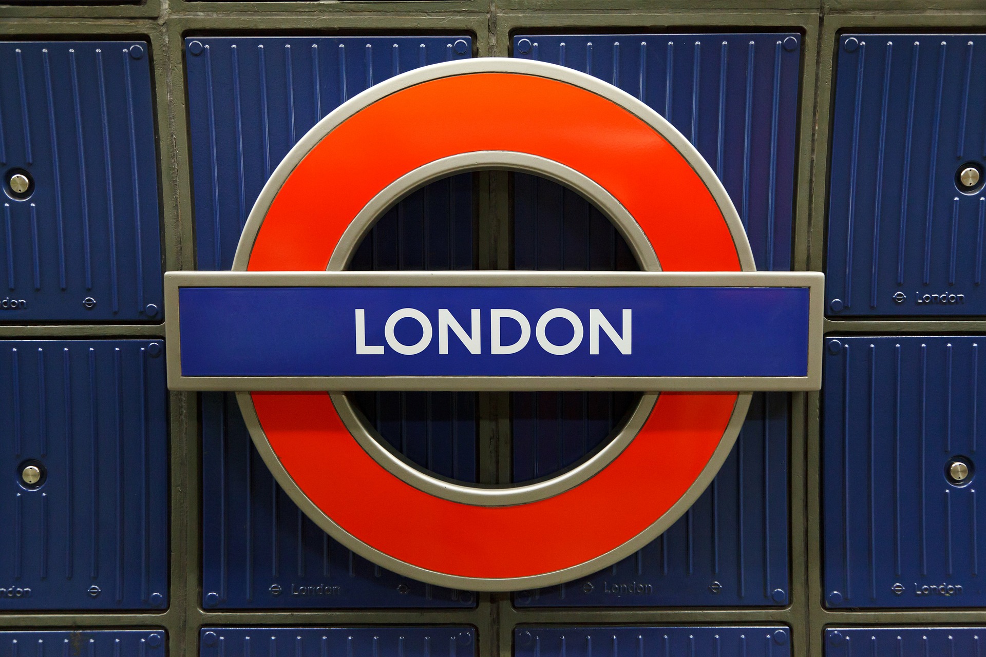 Dating in London During Dry January | Urban Social Blog